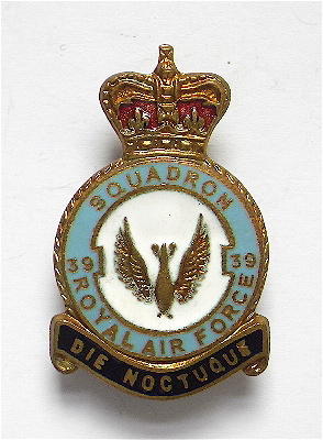 RAF No 39 Reconnaissance Squadron Royal Air Force badge c1950s