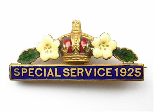 1925 Primrose League special service badge