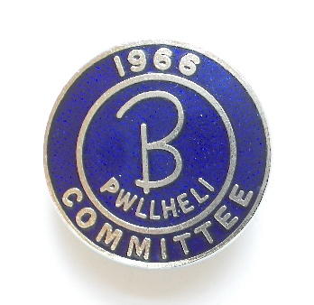 Butlins 1966 Pwllheli holiday camp committee badge