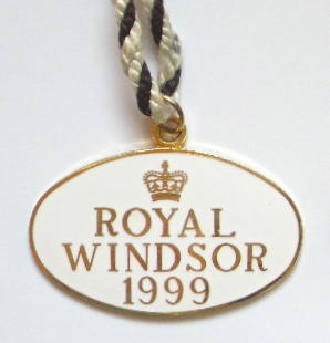 1999 Royal Windsor horse racing club badge