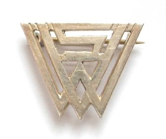Womens Voluntary Service WVS Monogram 1962 silver badge