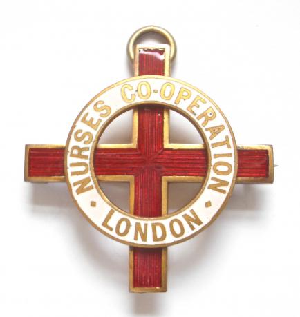 Nurses Co-operation London 1913 qualified nurse numbered badge