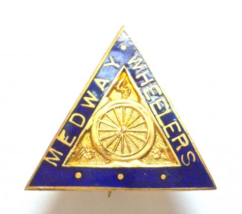 Medway Wheelers cycling club membership badge