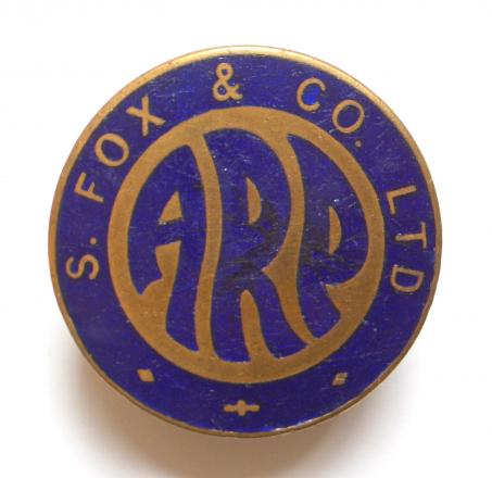 WW2 Samuel Fox & Co Ltd air raid precautions ARP warden badge