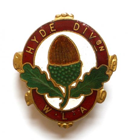 WW2 Womens Land Army Hyde Division WLA Badge