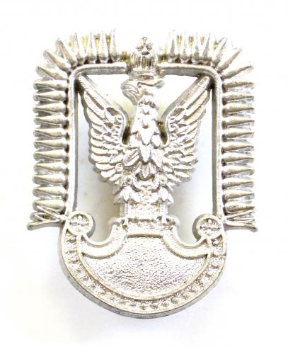 WW2 Polish Air Force plastic economy issue cap badge 