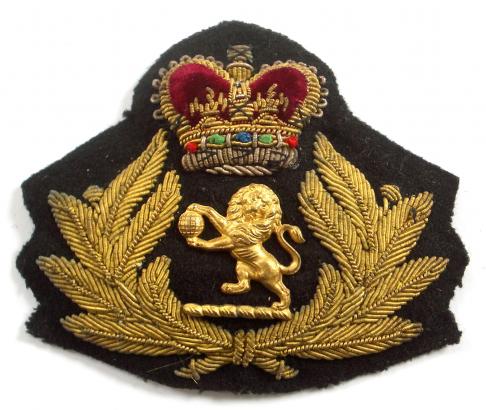 Cunard Line Officers gold bullion cap badge circa 1953 