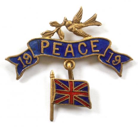 WW1 Peace Celebration 1919 patriotic union jack flag badge