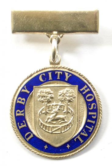 Derby City Hospital 1940 silver nurses badge
