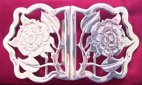 Floral decorated 1992 hallmarked silver nurses buckle