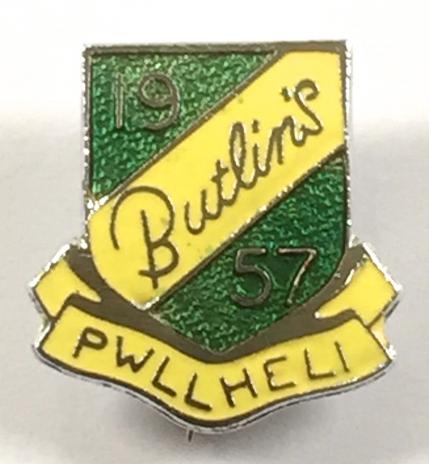Butlins 1957 Pwllheli Holiday Camp green shield badge