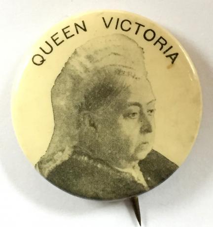 Queen Victoria Boer War commemorative photographic badge