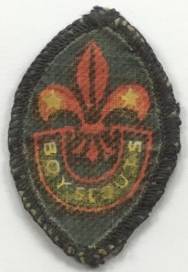 WW2 Boy Scouts tenderfoot wartime issue blue printed cloth badge