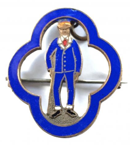 WW1 Wounded soldier Hospital Blues character figure badge