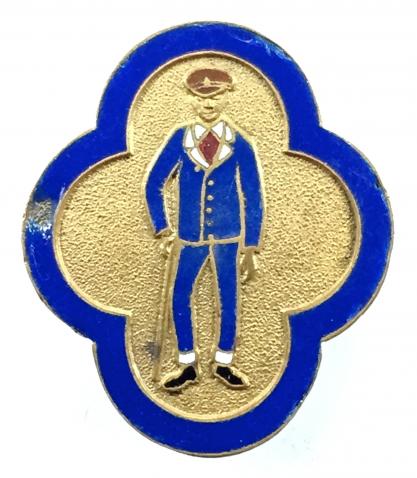 WW1 Wounded Soldier Hospital Blues character figure badge