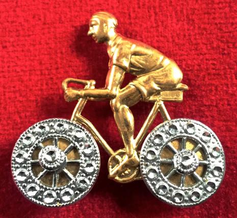 Cyclists novelty racing bicycle and competitor rider badge