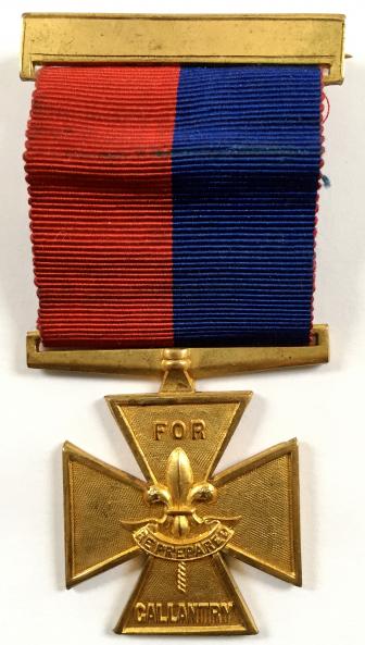 Boy Scout Gilt Cross Gallantry Award For Heroism 1929