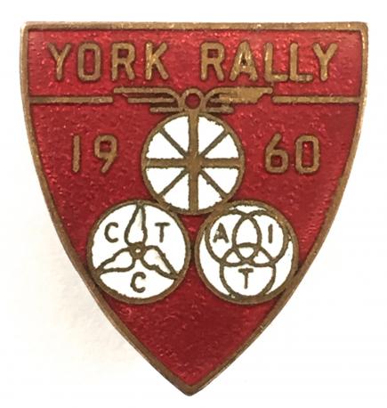 ciclisti Touring Club Nuovo 1995 York RALLY CTC badge 