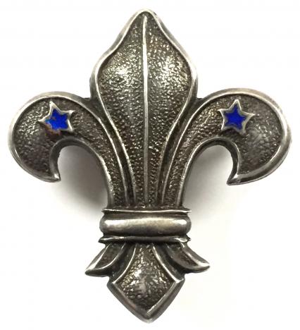 Boy Scouts Lady Worker 1940 Hm silver fleur de lys hat badge