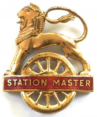 British Railways Midland Region STATION MASTER lion astride wheel cap badge