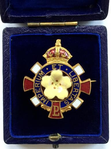 Primrose League Honorary Dame badge in original case