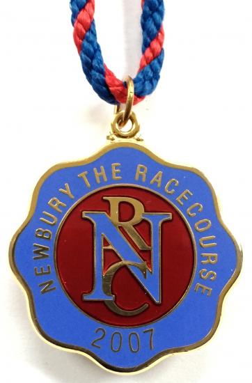 2007 Newbury horse racing club badge 