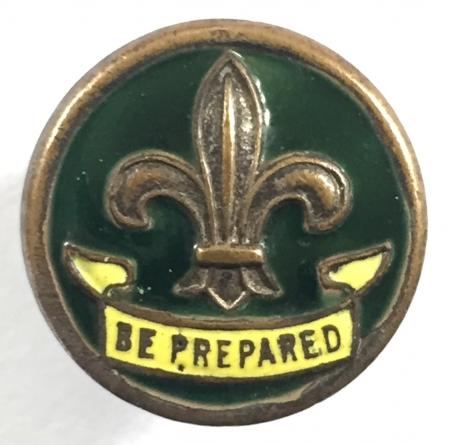 Boy Scouts Scoutmaster Officer 1909 Pattern lapel badge no stars