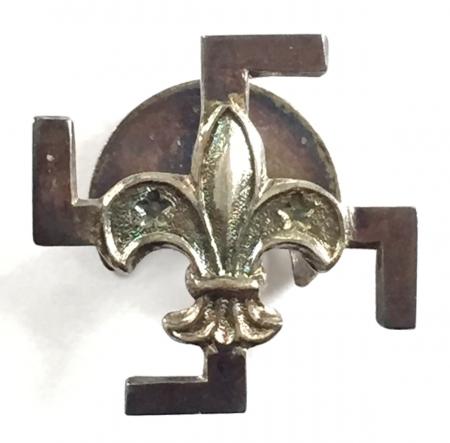 Boy Scouts silver thanks badge 1930s integral fleur de lys pattern