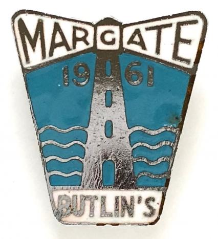 Butlins 1961 Margate Holiday Camp lighthouse badge