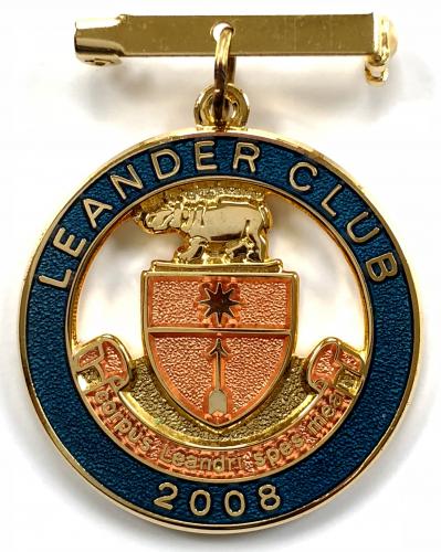 LEANDER CLUB Enamel Badge 2013 HENLEY ON THAMES ROWING Maker WO LEWIS B'HAM 