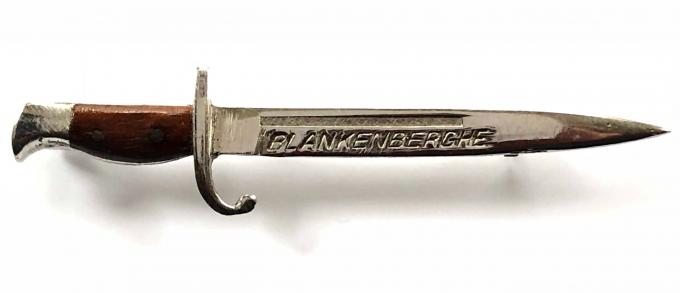 WW1 Blankenberghe miniature bayonet battle badge 54mm