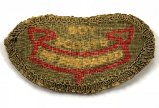 1939 -1945 Boy Scouts 2nd Class khaki printed cloth uniform badge