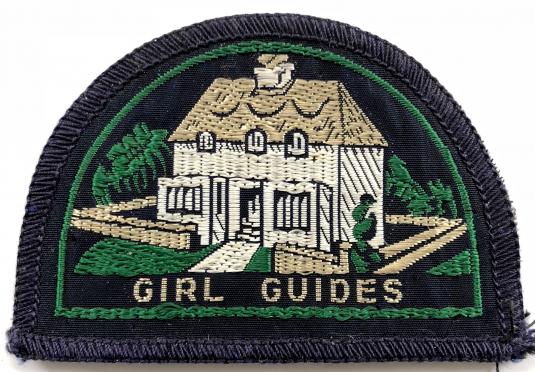 Girl Guides Little House Emblem woven cloth bound badge