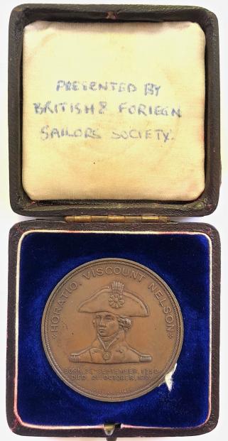 Commemorative medal from copper off Nelsons Flagship Foudroyant 