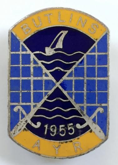 Butlins 1955 Ayr Holiday Camp Scotland crossed swords badge.