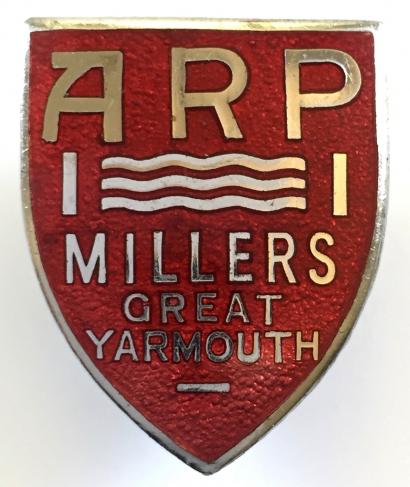 WW2 ARP Millers Great Yarmouth air raid precauctions badge
