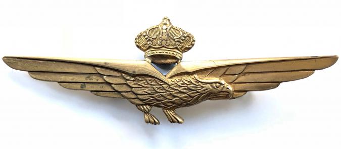 WW2 Italian Pilots Wing circa 1943 pin badge.