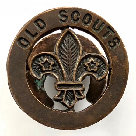 Boy Scouts Old Scouts large bronze lapel badge.