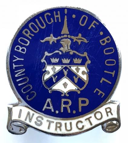WW2 County Borough of Bootle ARP Instructor badge