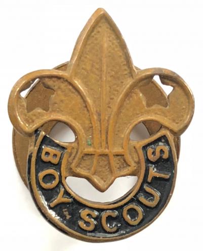 Boy Scouts membership brass painted enamel lapel badge.