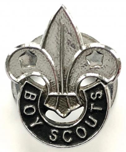 Boy Scouts membership chromium plated painted enamel lapel badge.