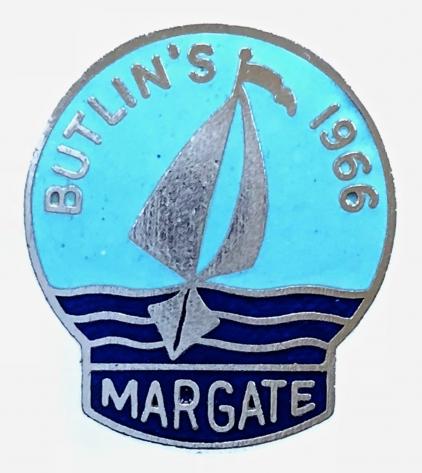 Butlins 1966 Margate Holiday Camp yacht badge.