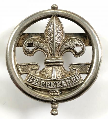 Boy Scouts Officers 2nd pattern silver hat badge