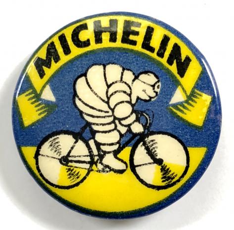 Michelin Man cycle tyre vintage advertising tin button badge