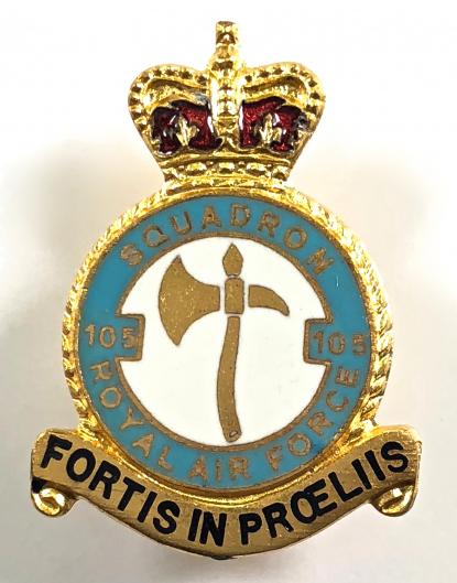 RAF No 105 Squadron Royal Air Force badge