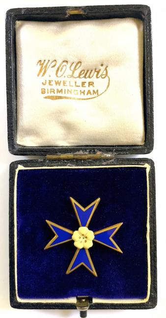 Primrose League Maltese Cross badge in W.O.Lewis presentation case