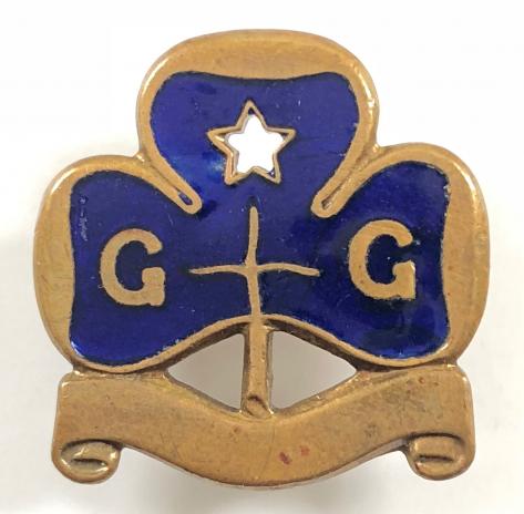 Girl Guides Sea Rangers blue enamel promise badge