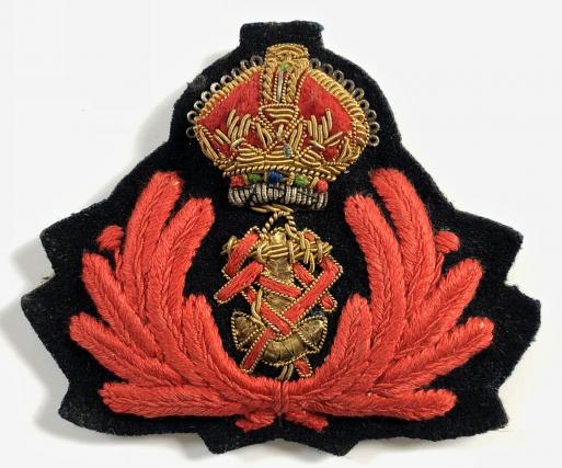 Queen Alexandras Royal Naval Nursing Service QARNNS officers hat badge