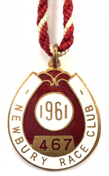 1961 Newbury horse racing club badge
