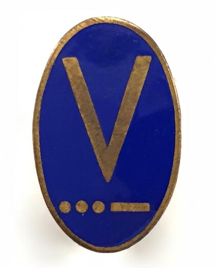 Churchills V for victory morse code home front badge